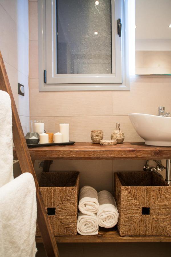 Athenian Living Suites Buitenkant foto
