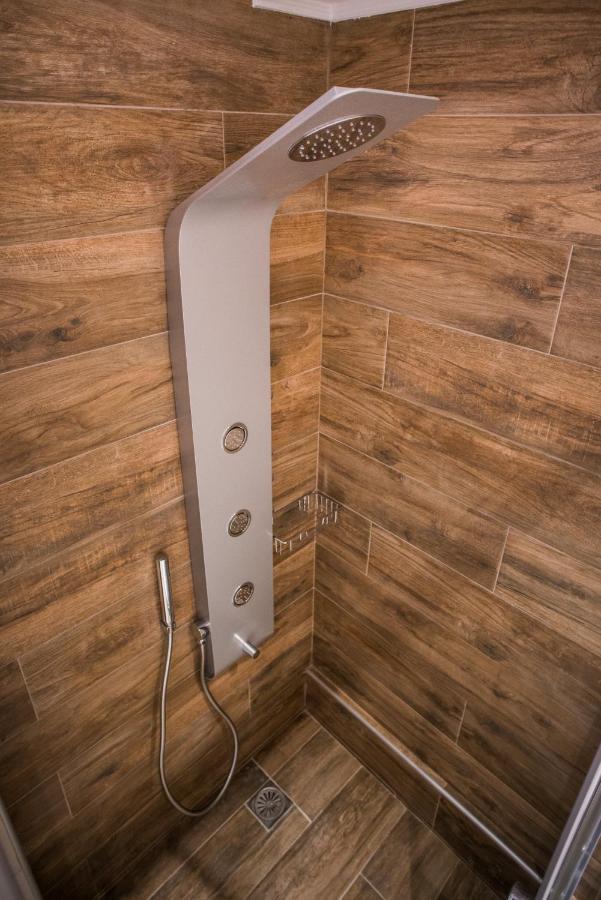 Athenian Living Suites Buitenkant foto