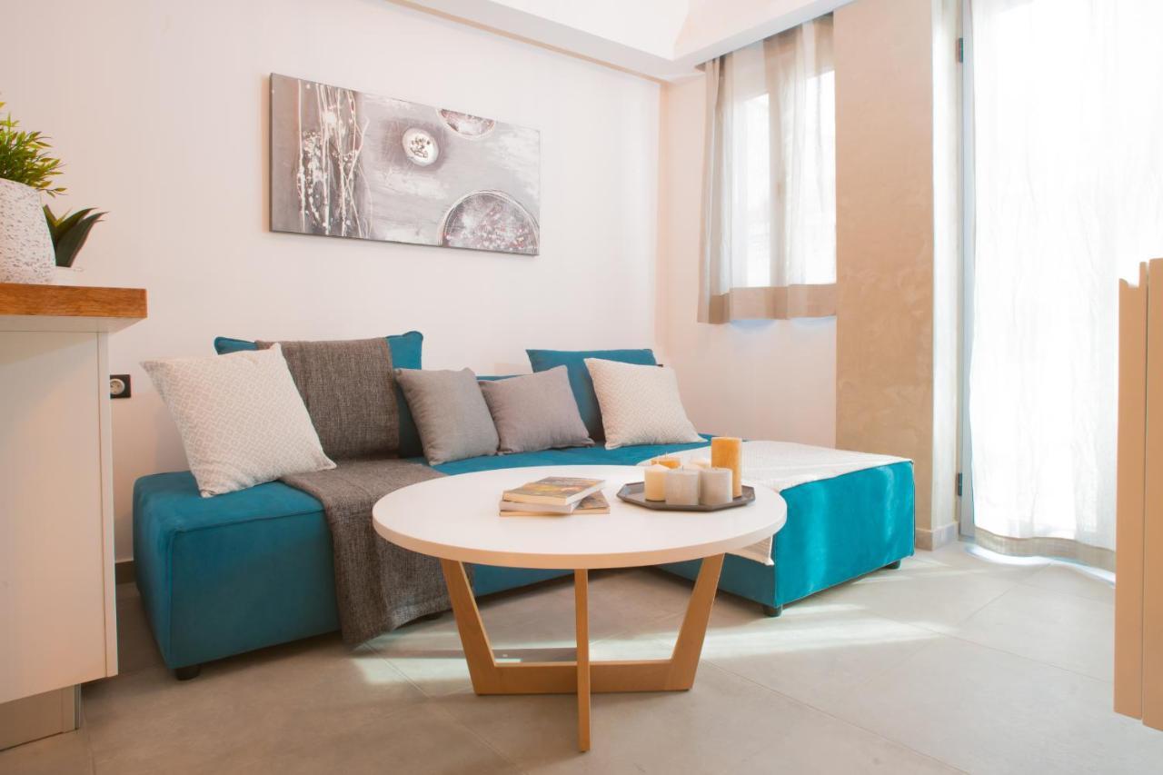 Athenian Living Suites Buitenkant foto